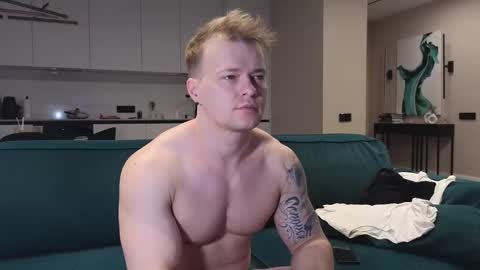 Snapshot of pashka_x chatting on 11, 3, 2025 Pashka online show from 11, 3, 2025