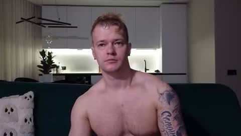 Snapshot of pashka_x chatting on 27, 10, 2025 Pashka online show from 27, 10, 2025