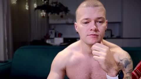 Snapshot of pashka_x chatting on 6, 1, 2026 Pashka online show from 6, 1, 2026