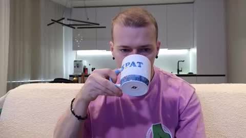 Snapshot of pashka_x chatting on 15, 2, 2026 Pashka online show from 15, 2, 2026