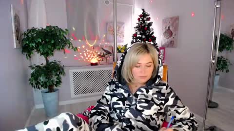 I have returned from vacation and I am glad to share my energy and emotions with you online show from 17, 1, 2025