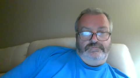 passporttraveler1 online show from 19, 9, 2025