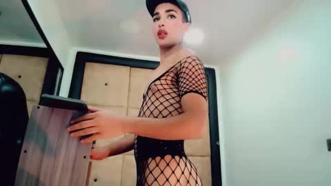 PatrickXX 1 online show from 4, 10, 2025
