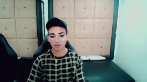 PatrickXX 1 online show from 6, 10, 2025