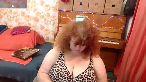 Snapshot of patsyorose chatting on 1, 12, 2025 PatsyORose online show from 1, 12, 2025