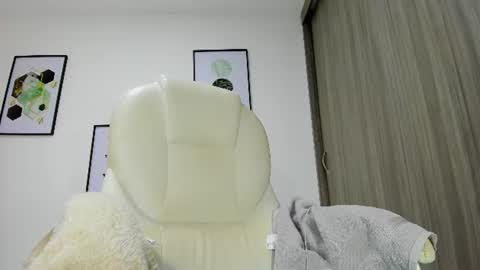 Snapshot of patyy_37 chatting on 25, 6, 2026 Paty online show from 25, 6, 2026