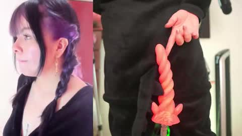 Snapshot of pau__1 chatting on 14, 12, 2025 Paula online show from 14, 12, 2025