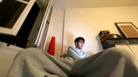 paul442386 online show from 20, 4, 2026