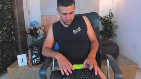 Paul Rivera online show from 28, 12, 2024