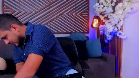 Paul Rivera online show from 28, 4, 2026