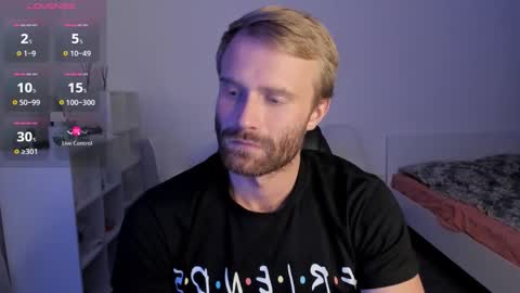 Snapshot of paul_rolex_ chatting on 14, 12, 2025 Paul Rolex Jane online show from 14, 12, 2025