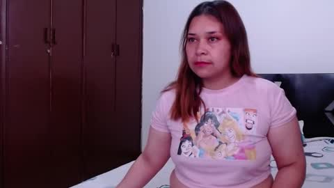 PAULA online show from 9, 10, 2025