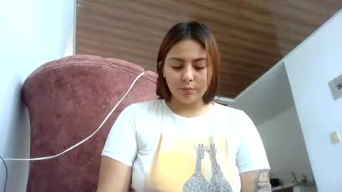 Snapshot of paula_torrez chatting on 17, 7, 2026 paula_torrez online show from 17, 7, 2026