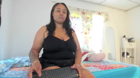 Snapshot of paulastone24 chatting on 16, 1, 2026 paulastone24 online show from 16, 1, 2026