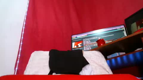 PAULA VALENTINA online show from 2, 3, 2025