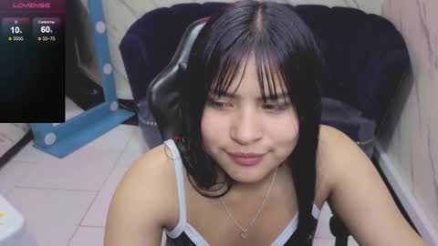 Snapshot of paulette_v chatting on 11, 10, 2025 Live 800am 200pm COLOMBIAN HOUR online show from 11, 10, 2025