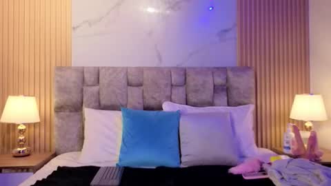 Snapshot of paulina__rose chatting on 3, 2, 2026 paulina online show from 3, 2, 2026