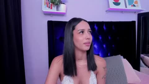 PAULINA  online show from 7, 8, 2026