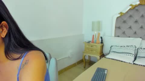 Snapshot of paulina_lux chatting on 18, 2, 2026 paulina lux online show from 18, 2, 2026
