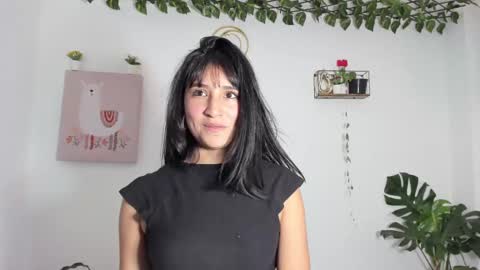 paulina moos 1 online show from 10, 3, 2025