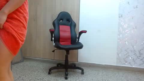 Snapshot of paulina_rubio_ chatting on 2, 12, 2024 Paulina Rubio online show from 2, 12, 2024