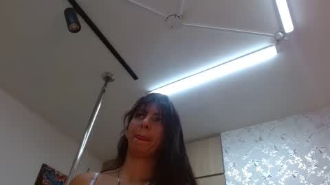 Snapshot of paulina_rubio_ chatting on 3, 2, 2025 Paulina Rubio online show from 3, 2, 2025