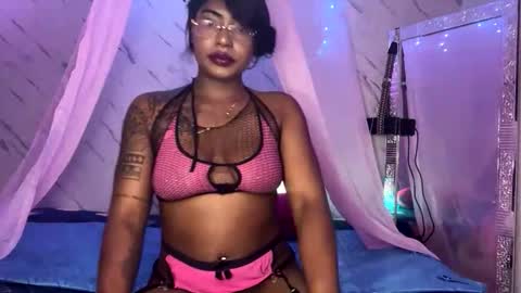   online show from 17, 5, 2026