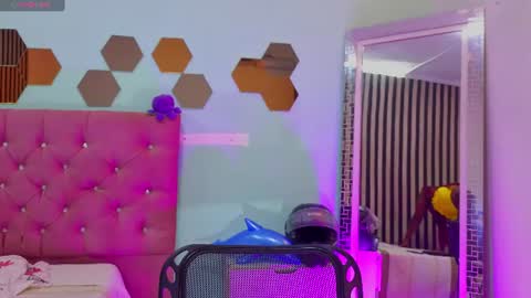 Paulina  online show from 30, 6, 2026