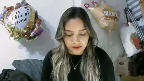 paulina_x_x online show from 3, 5, 2026