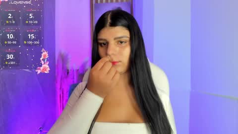 Paulina Belle online show from 17, 5, 2026