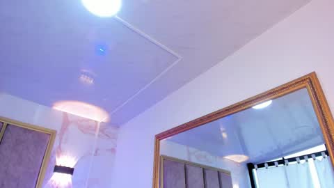 Paulina online show from 4, 3, 2025