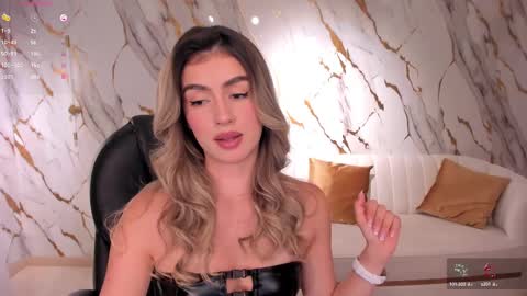 Snapshot of paulinasantosx chatting on 8, 3, 2025 Paulina Santos online show from 8, 3, 2025