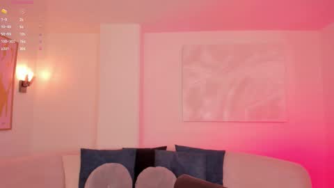 Paulina Santos  online show from 20, 12, 2025