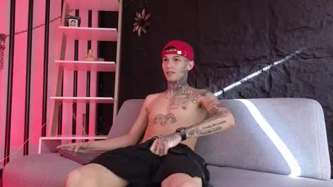 Snapshot of paulo527 chatting on 2, 2, 2026 Paulo online show from 2, 2, 2026