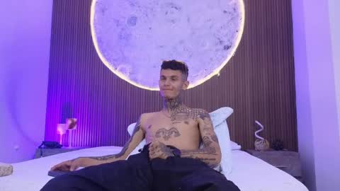 Paulo online show from 8, 5, 2026