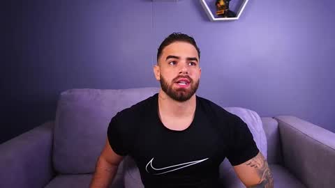 Paul Phoenix online show from 15, 12, 2025