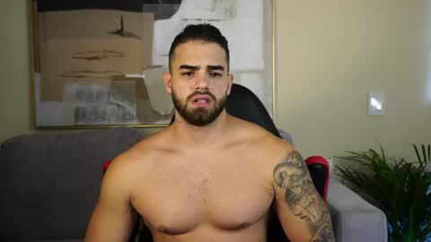 Snapshot of paulphoenix_ chatting on 1, 6, 2026 Paul Phoenix online show from 1, 6, 2026
