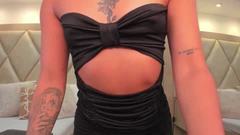 Pau online show from 19, 9, 2025