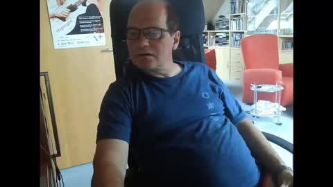 Pavlov aka Peter online show from 22, 9, 2025