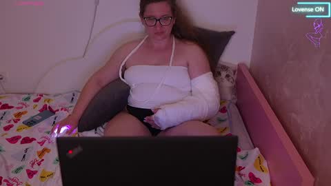pawg_official online show from 9, 5, 2026