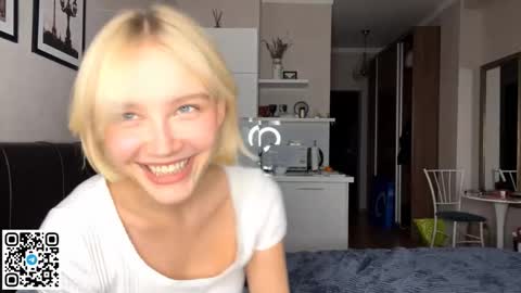Lola online show from 24, 10, 2025