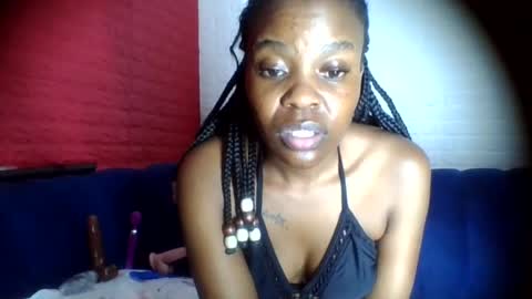 peach_melbah online show from 25, 6, 2026