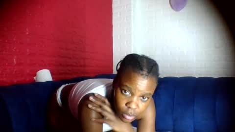 peach_melbah online show from 1, 7, 2026
