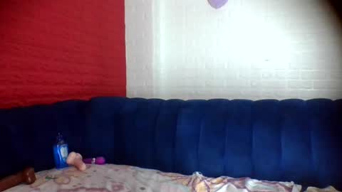 peach_melbah online show from 18, 7, 2026