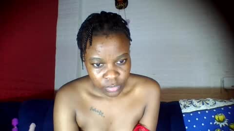 peach_melbah online show from 23, 7, 2026