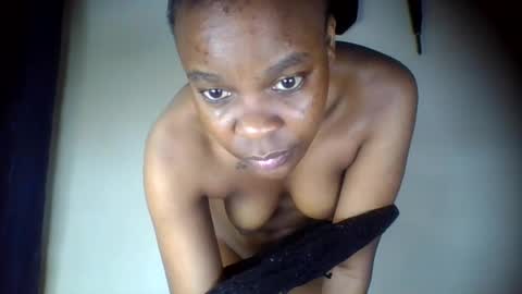 peach_melbah online show from 4, 8, 2026