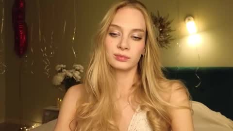 Lexy Peach online show from 14, 1, 2026