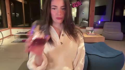 Snapshot of peacheekitty chatting on 24, 1, 2025 Effyyyyy online show from 24, 1, 2025