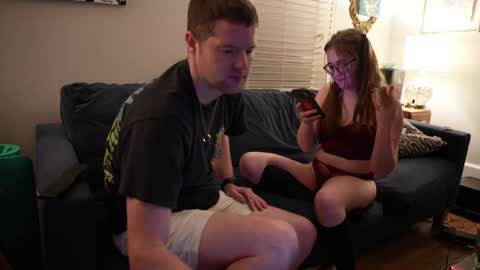 peachespunkins online show from 26, 4, 2026