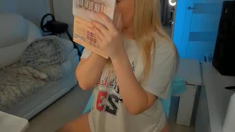 peachju1cy online show from 9, 3, 2025